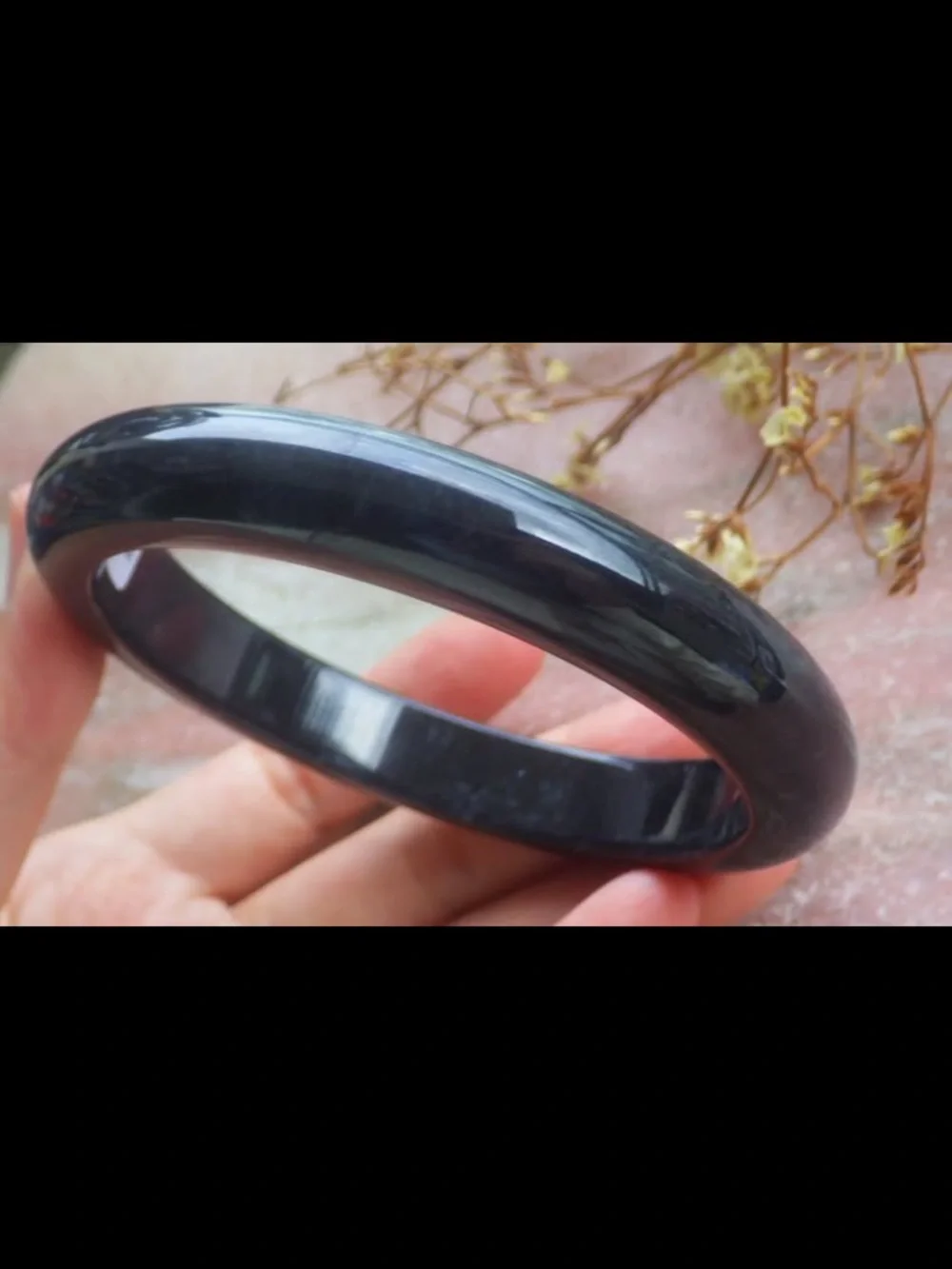 N/A elegant black